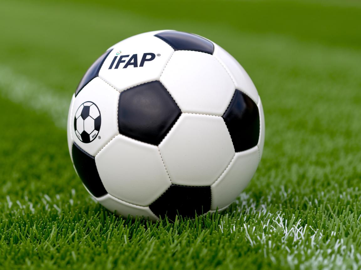 米兰体育app官网-加拿大滑雪选手领跑场上,瞄准冠军目标 第3张